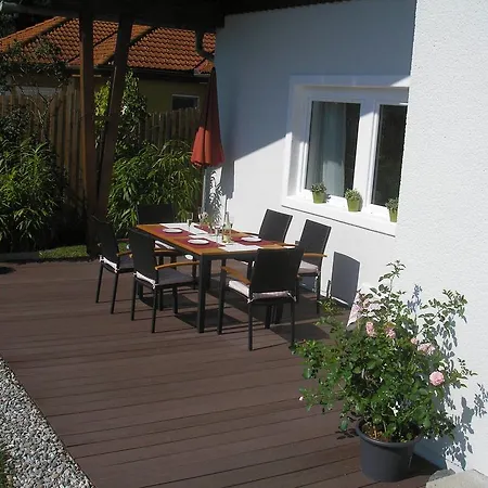 Bungalow Seeblick Ossiacher See * Bodensdorf